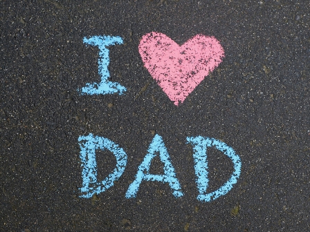 Τα 11 βασικά στοιχεία που μια κόρη χρειάζεται από τον πατέρα της