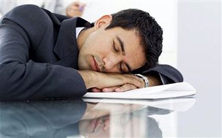 Πώς ο εργασιακός χώρος επηρεάζει τον ύπνο