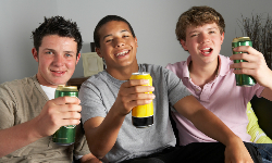Γιατί πίνουν οι έφηβοι