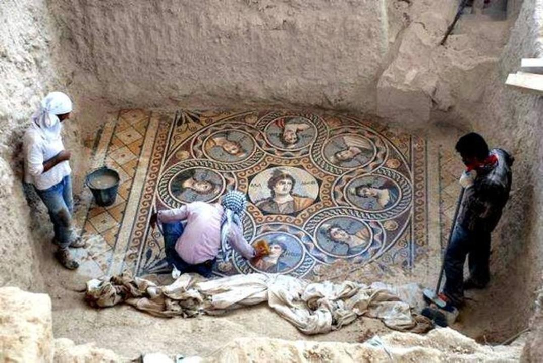 Εκπληκτικής τέχνης ψηφιδωτά ανακαλύφθηκαν στην αρχαία ελληνική πόλη Ζεύγμα