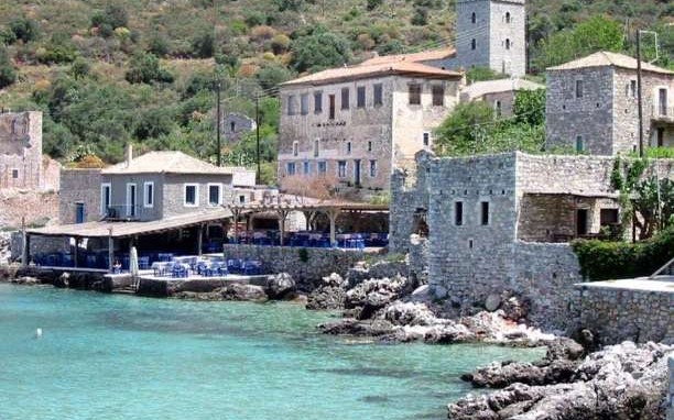 Και τι να φάμε; Πέτρες;