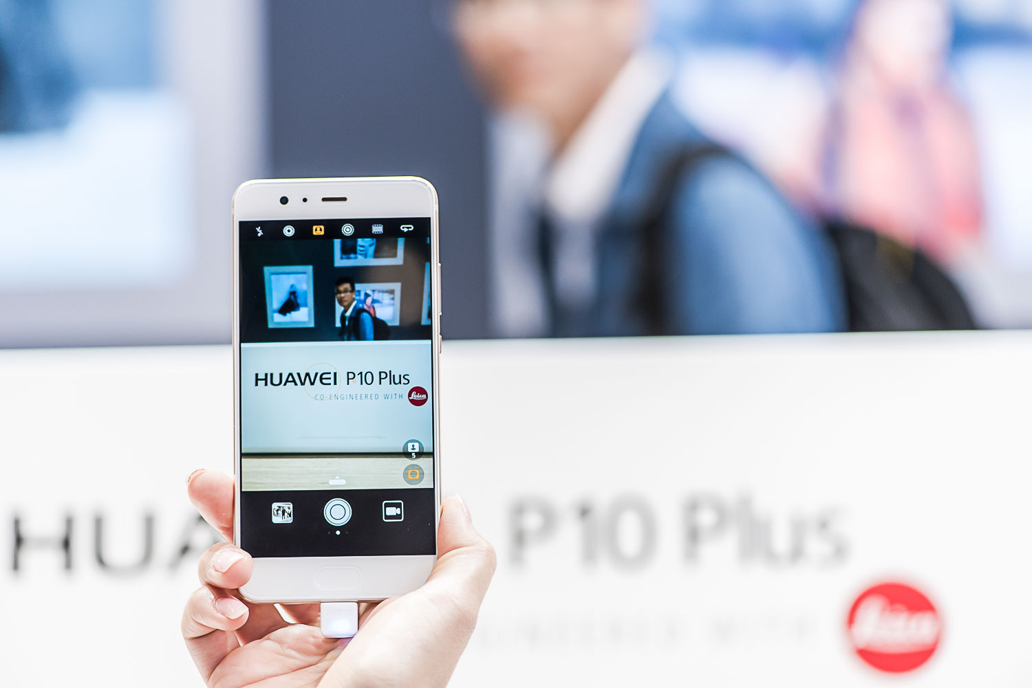 H Huawei μας αποκαλύπτει το μέλλον των κινητών με την ανάπτυξη της τεχνητής νοημοσύνης