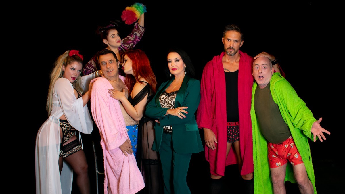 «Άνω Κάτω» για το θέατρο «Λύχνος Τέχνης & Πολιτισμού»
