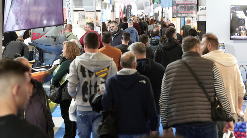 Boat & Fishing Show: Με μεγάλη προσέλευση άνοιξαν οι «πύλες» της έκθεσης σκαφών, αλιείας και θαλασσίων σπορ