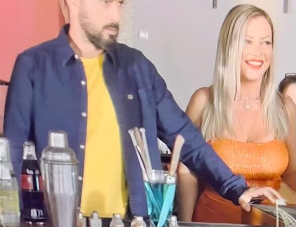 Η VICKY DALLI στην ταινία “Στο Τέλος Ξυρίζουν τον Γαμπρό” του σε Σκηνοθεσία: Στράτος Μαρκίδης
