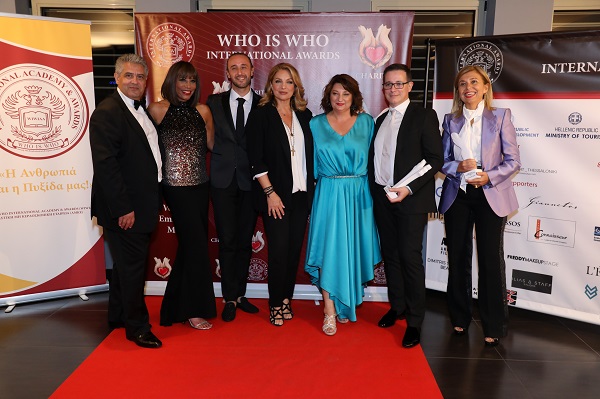 Λαμπερή τελετή απονομής στα Who is Who International Awards 2023